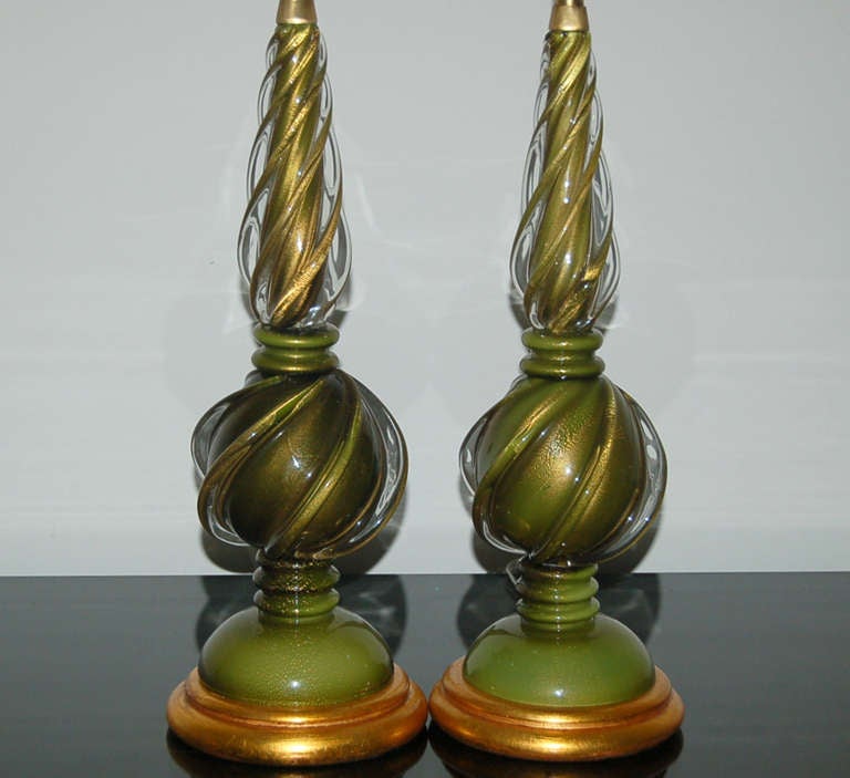 Matched Pair of Vintage Marbro Lamps in Green and Gold by Marbro In Excellent Condition For Sale In Little Rock, AR