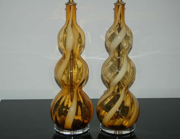 Pair of Vintage Italian Glass Lamps of Butterscotch with White In Excellent Condition In Little Rock, AR