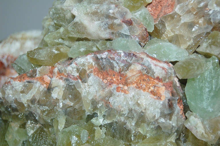 Pair of  Brazilian Calcite Lamps in Lime Sage For Sale 2
