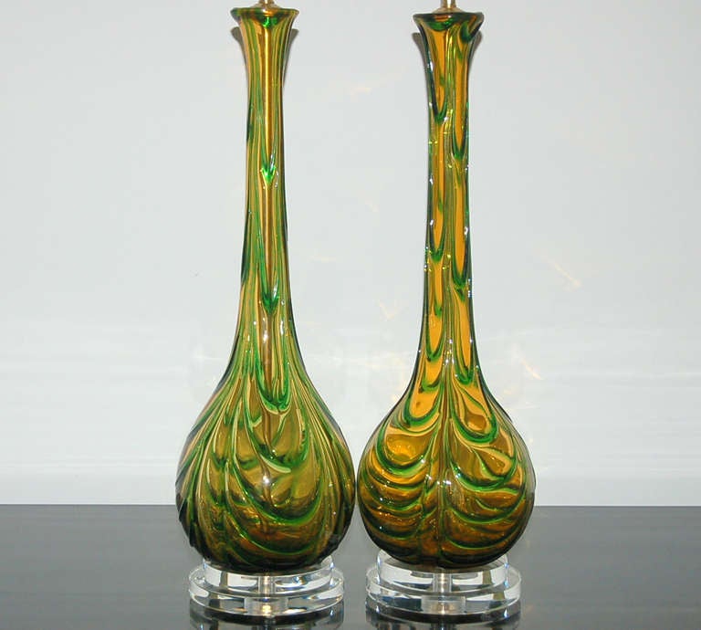 Italian Pair of Vintage Murano Glass Lamps - Emerald Green on Butterscotch For Sale