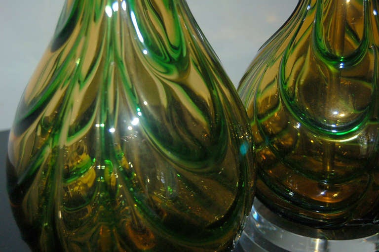 Pair of Vintage Murano Glass Lamps - Emerald Green on Butterscotch In Excellent Condition For Sale In Little Rock, AR