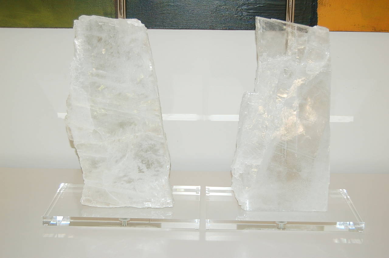 American Matched Pair of Selenite Table Lamps on Lucite Plinth