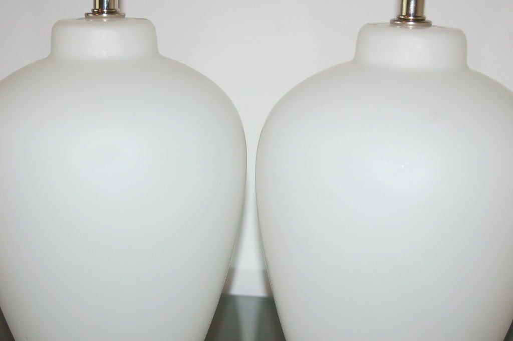 20th Century Vintage Murano Lamps in Satin White Finish on Lucite For Sale