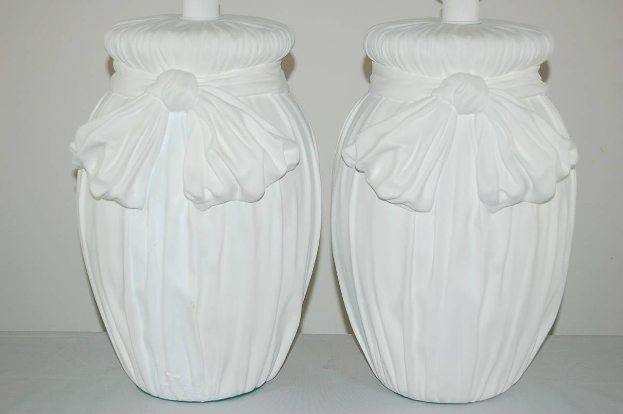 Mid-Century Modern White Plaster Lamps a la John Dickinson  For Sale
