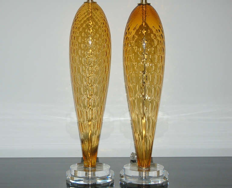 Mid-20th Century Pair of Vintage Italian Windowpane Glass Lamps in Butterscotch