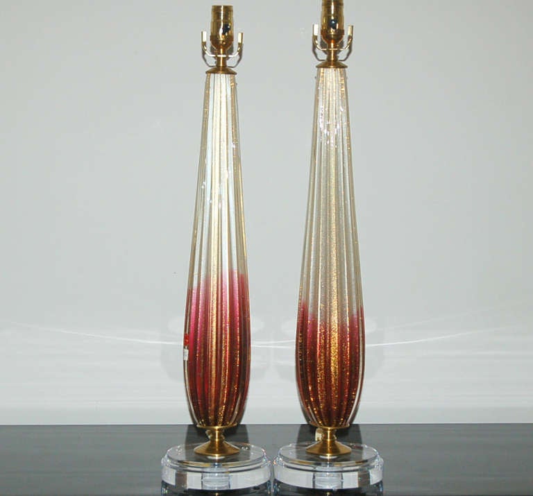 Italian Pair of Vintage Murano Lamps of Berry and Cream For Sale
