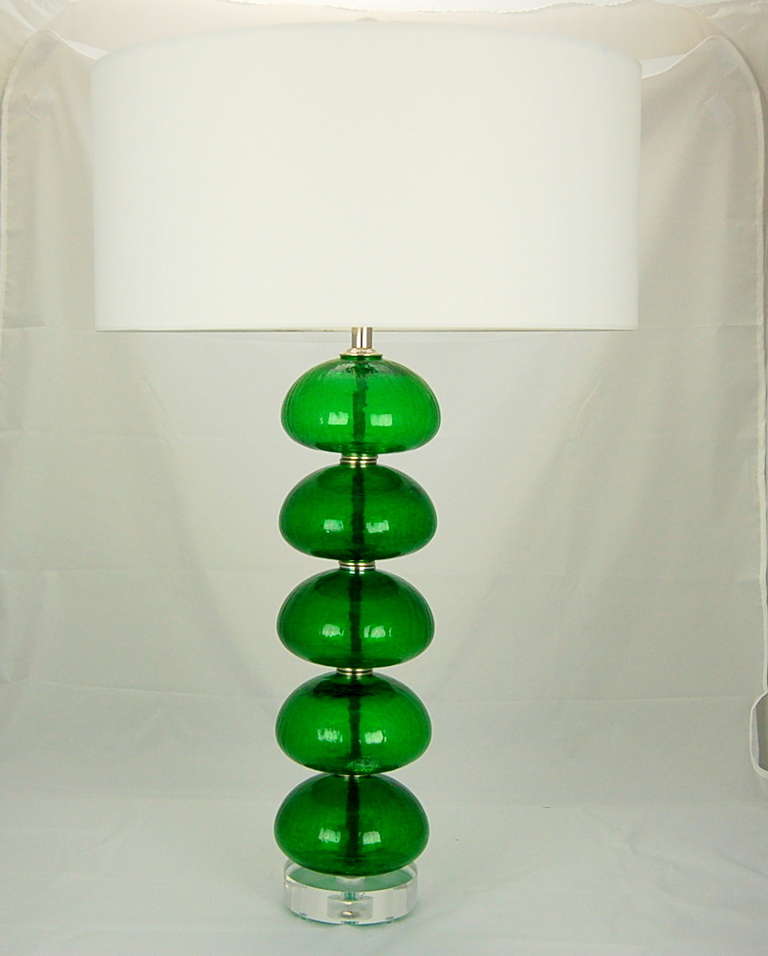 Lucite Pair of Vintage Murano, Stacked Font Lamps in Emerald For Sale