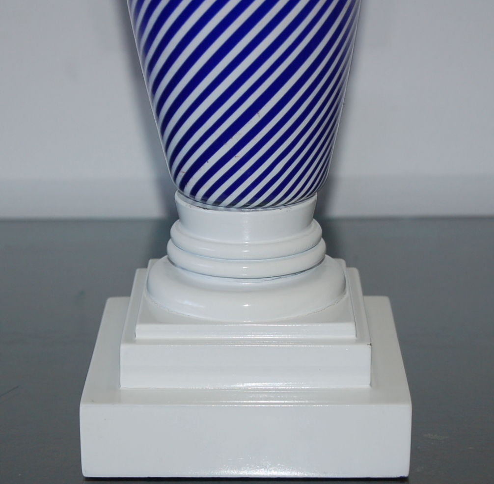 Italian Vintage Pin Striped Murano Lamp by Dino Martens For Sale