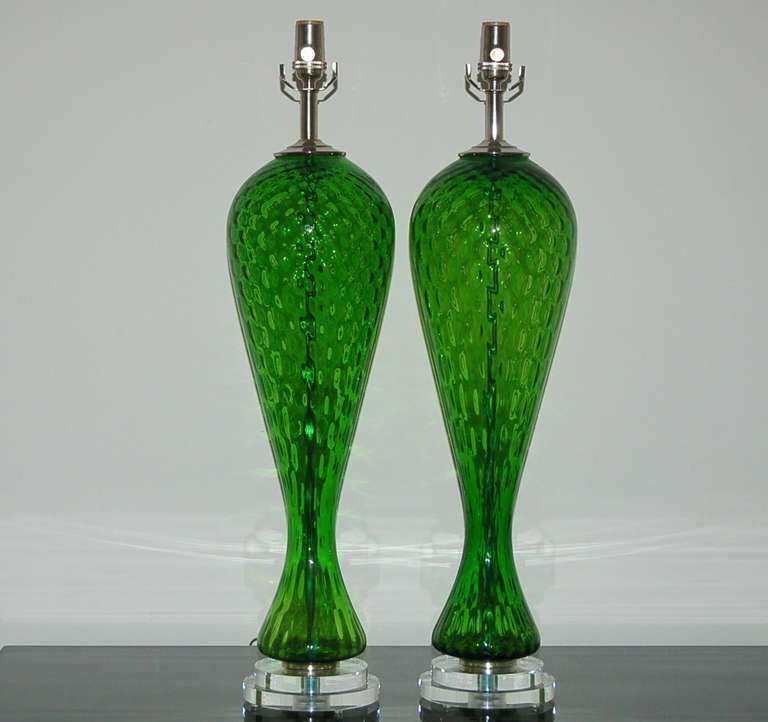 Pair of Vintage Italian Murano Windowpane Glass Lamps in Emerald In Excellent Condition For Sale In Little Rock, AR