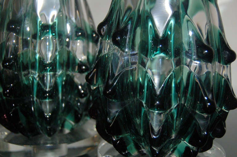 Pair of Vintage Murano Lamps with Emerald Ribbons For Sale 1