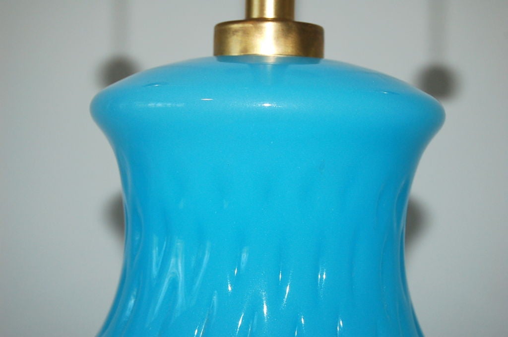 Vintage Murano Glass Urn Lamp with Handles In Excellent Condition For Sale In Little Rock, AR