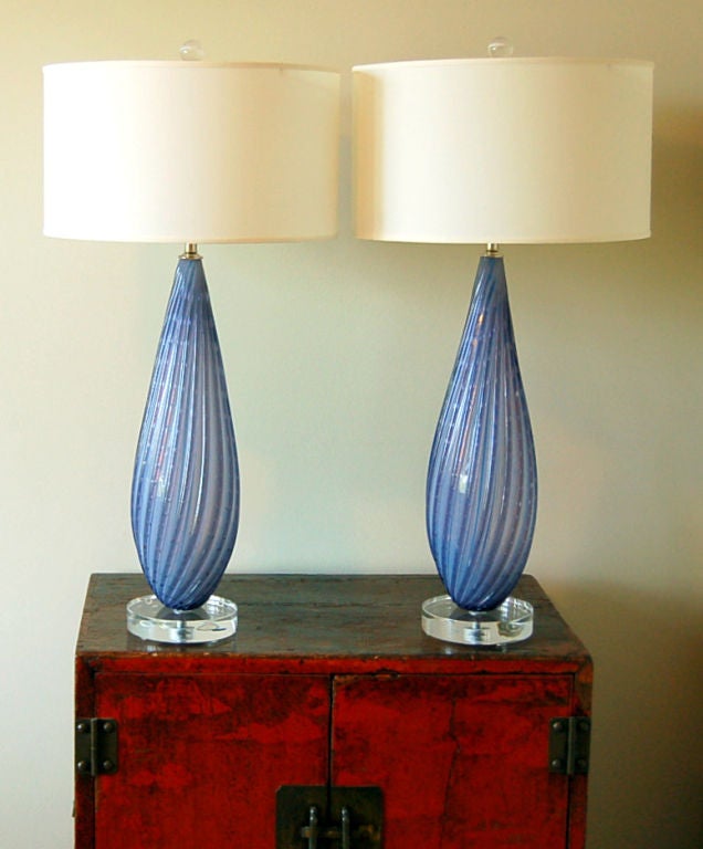 Vintage Murano Lamps in Deep Lavender Opaline For Sale 1