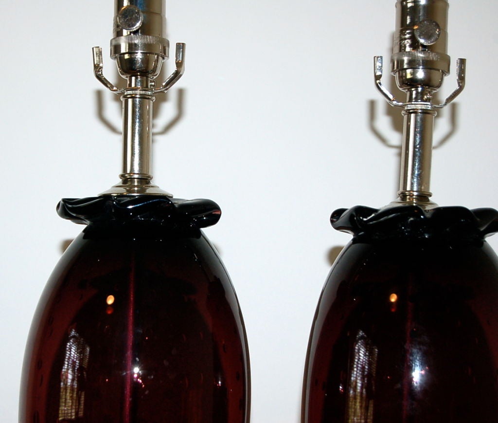 Mid-Century Modern Vintage Murano Table Lamps of Aubergine with Controlled Bubbles For Sale