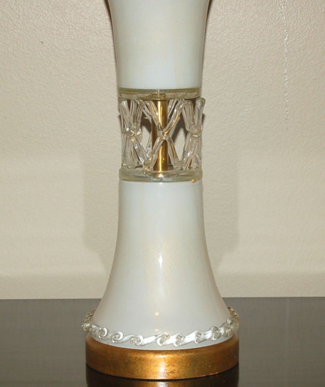 Italian Rare Vintage Murano Wedding Cake Lamp in Vanilla White For Sale