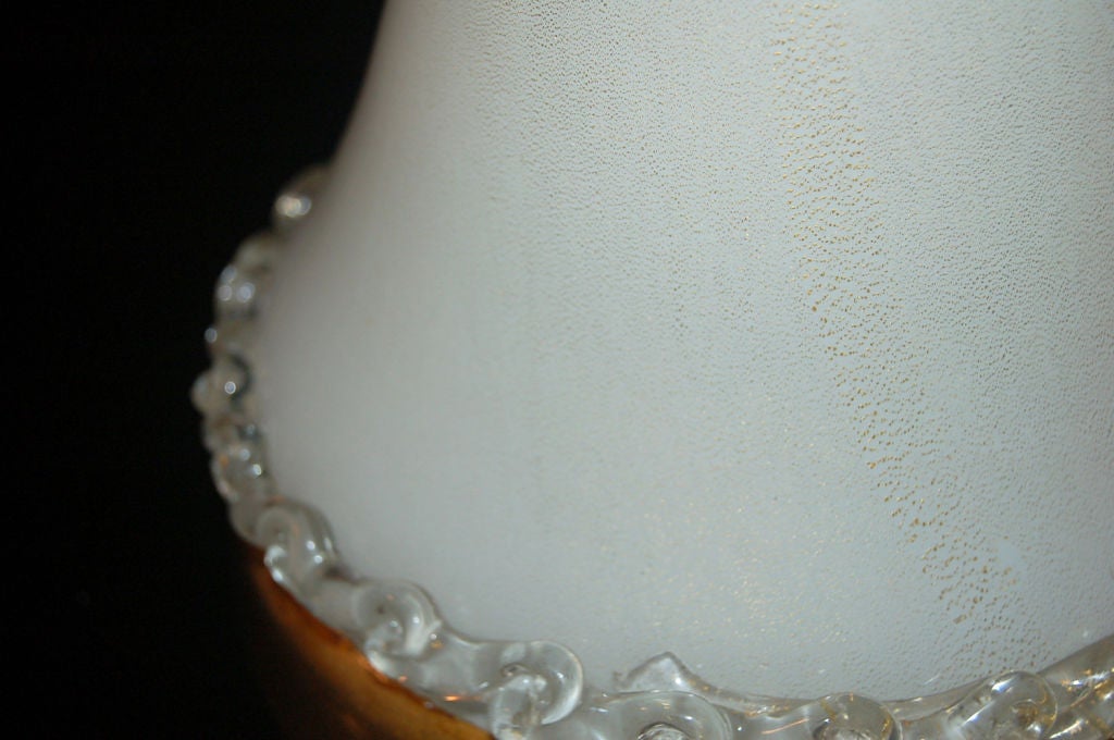 20th Century Rare Vintage Murano Wedding Cake Lamp in Vanilla White For Sale