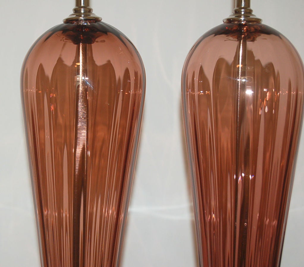 Wine Handblown Glass Lamps by Joe Cariati In Excellent Condition For Sale In Little Rock, AR