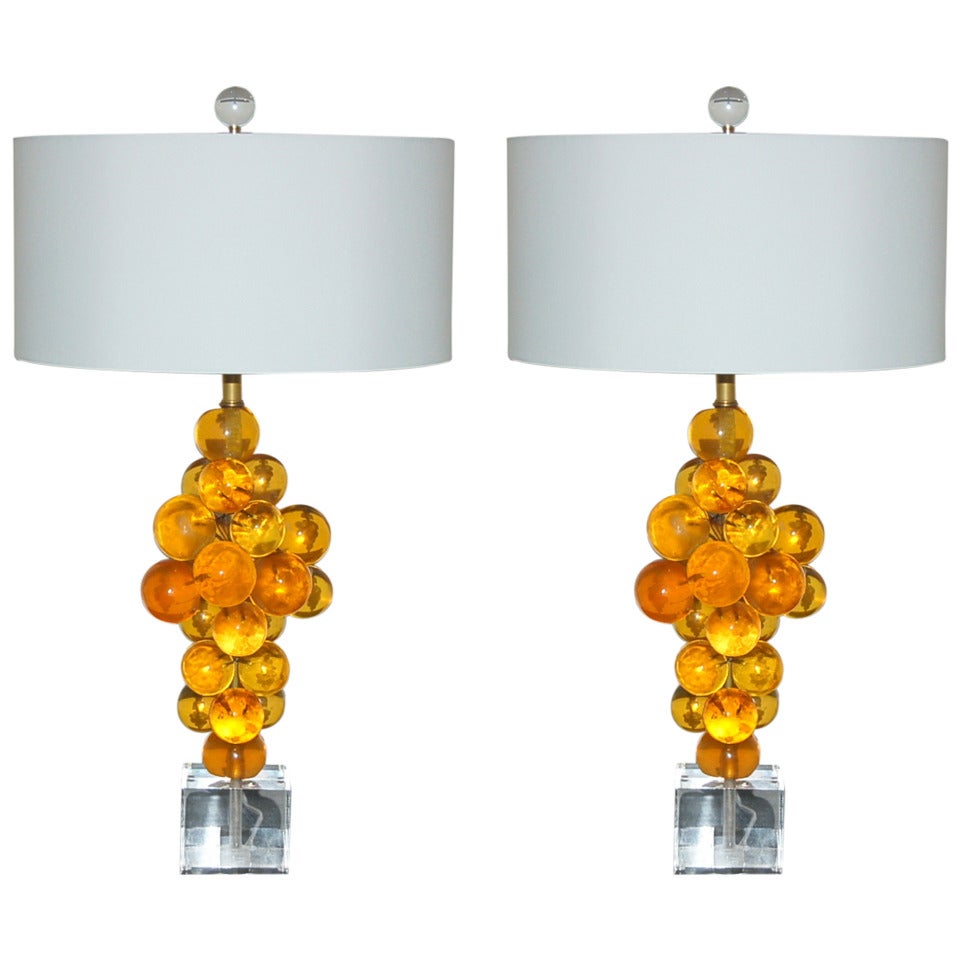 Pair of Vintage Resin Bubble Lamps by Silvano Pantani, 1966, in Butterscotch For Sale