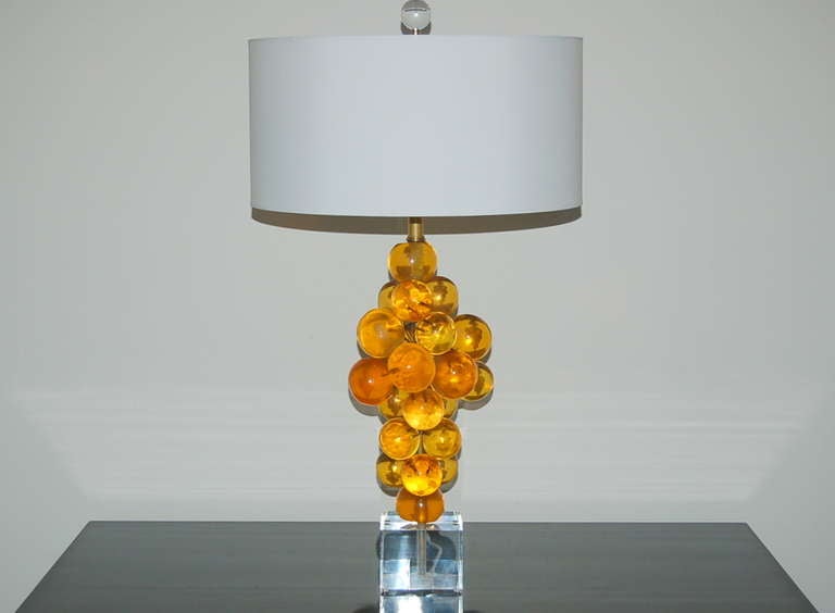 Mid-Century Modern Pair of Vintage Resin Bubble Lamps by Silvano Pantani, 1966, in Butterscotch For Sale