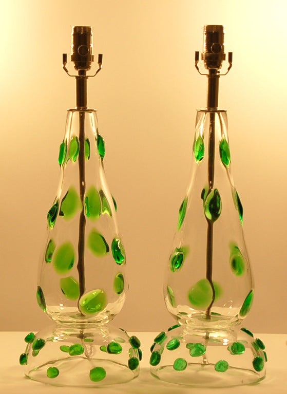 Mid-Century Modern Pair of Vintage Murano Lamps with Emerald Green Prunts For Sale