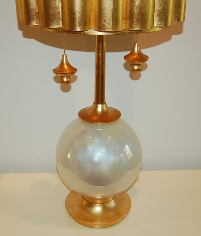 Hollywood Regency Pair of Vintage Murano Lamps of Pearl Opaline For Sale
