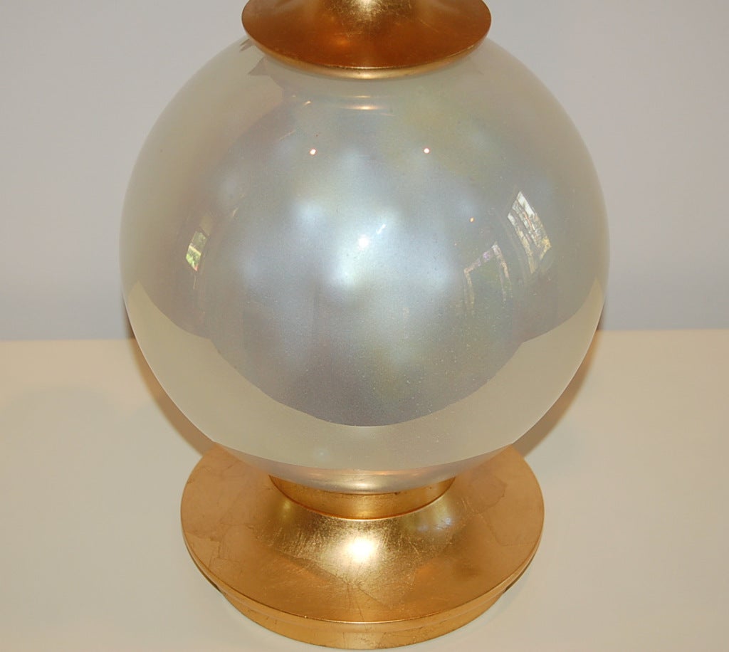 Pair of Vintage Murano Lamps of Pearl Opaline For Sale 1