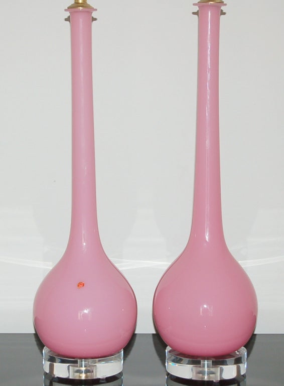 Archimede Seguso - Murano Long Neck Lamps in Lipstick Pink In Excellent Condition In Little Rock, AR