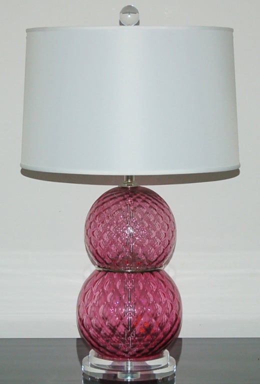 Mid-Century Modern Pair of Vintage Murano Stacked Ball Lamps in Cranberry For Sale