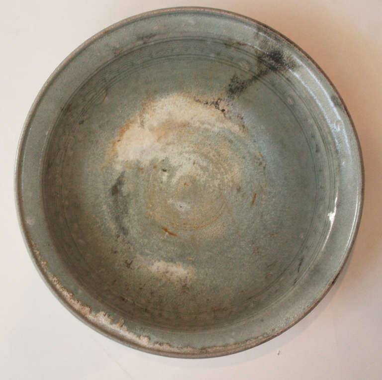 Chinese Export Dish Recovered from the Wreck of the Tek Sing In Good Condition In Dallas, TX