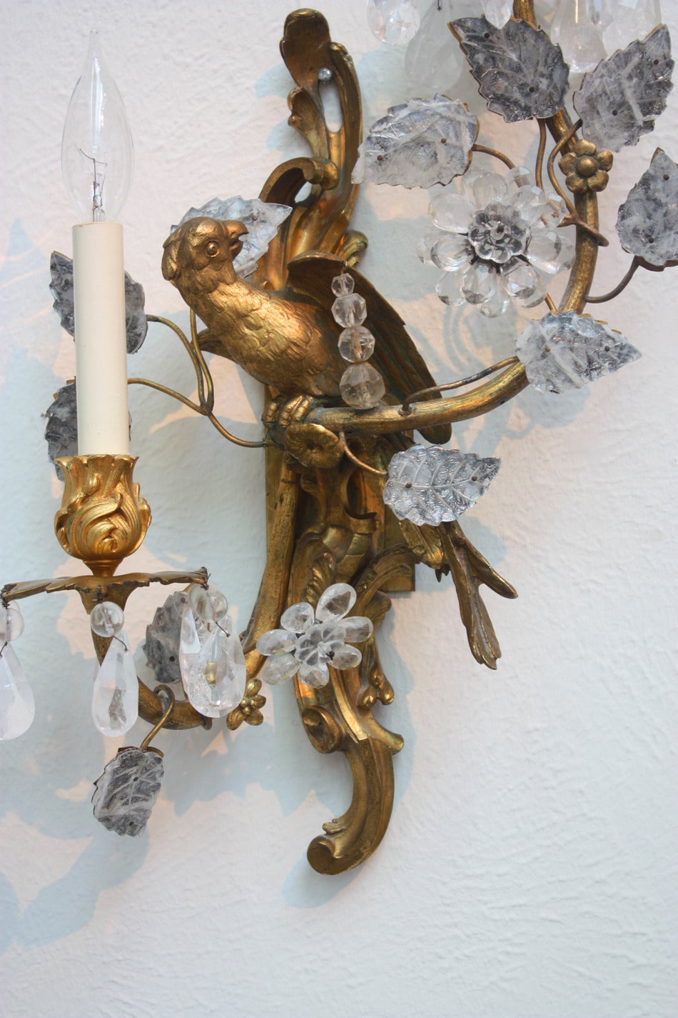 Pair of Maison Baguès Gilt Bronze and Rock Crystal Sconces with Parrots In Good Condition In Dallas, TX