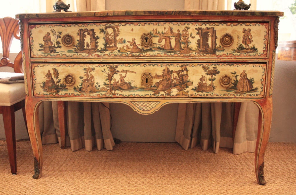 Coffre italien du 18ème siècle avec décoration Lacca Povera