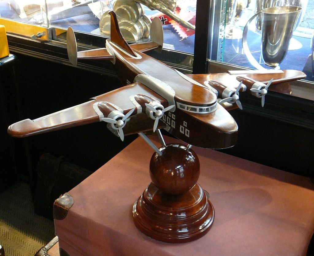Lacquered Mahogany Boeing 314 Pan-American 'Clipper'.