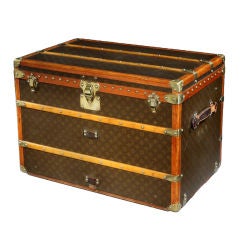 Courier trunk by Louis Vuitton, circa 1930s 2