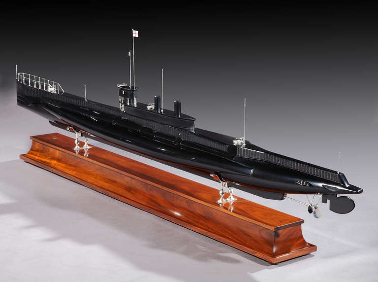 Unique 'K' Class Builder's Design Submarine Model In Excellent Condition In London, GB