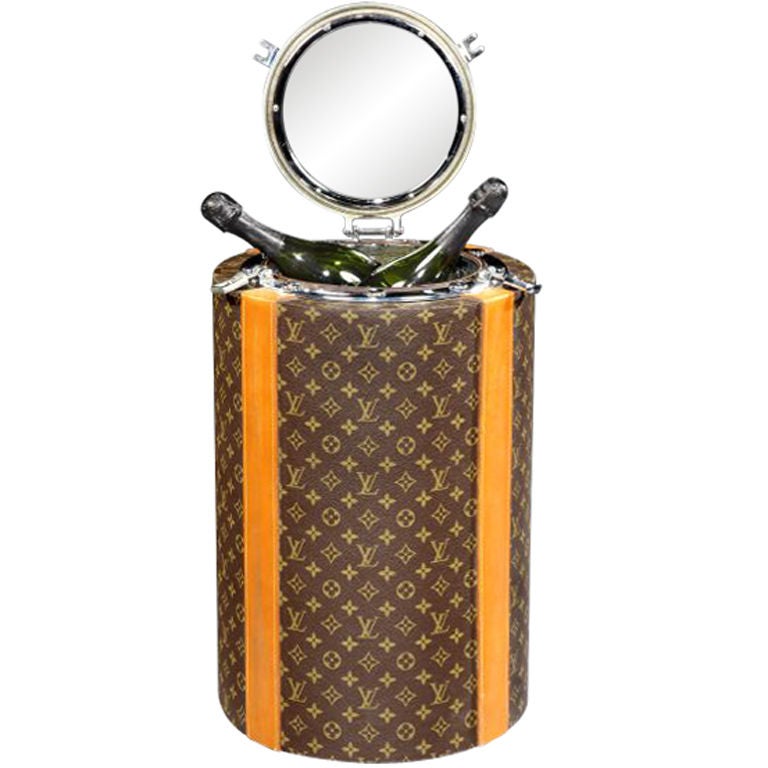 Moet & Chandon Rotating Champagne Cooler for Louis Vuitton for sale at  Pamono