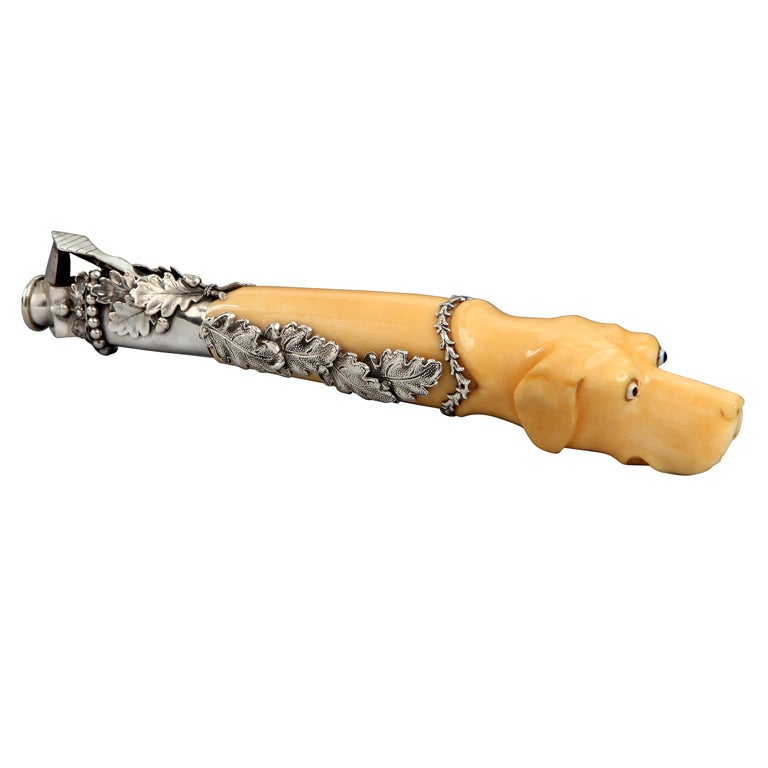 'Hound' cigar cutter