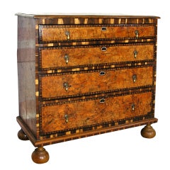 Labernum chest of drawers