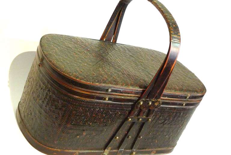 Chinese A Finely Woven Basket from South China For Sale