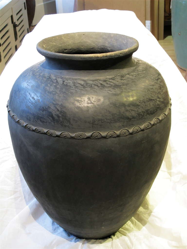 Large and Finely Turned Vase from 17th Century or Earlier