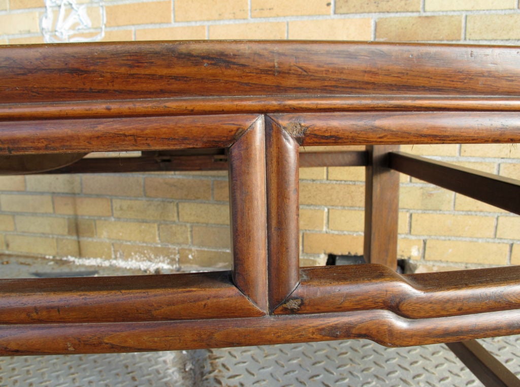 Coffee Table / Day Bed In Excellent Condition In Westport, CT