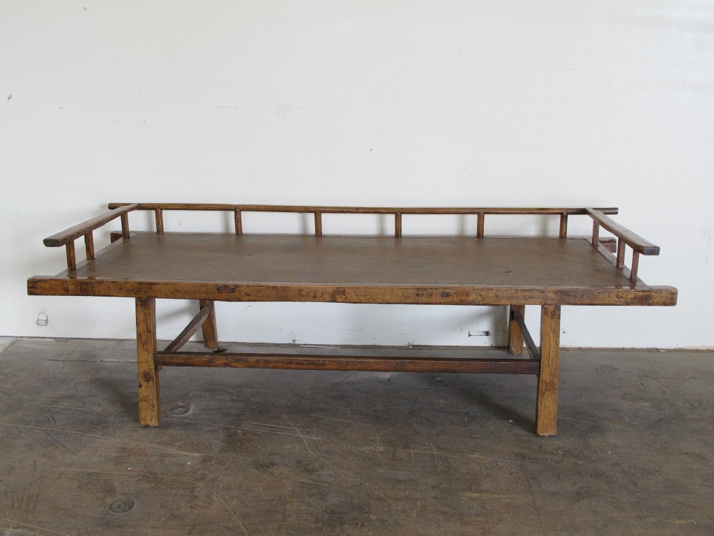 Chinese Elm and bamboo Day bed, Southern China For Sale