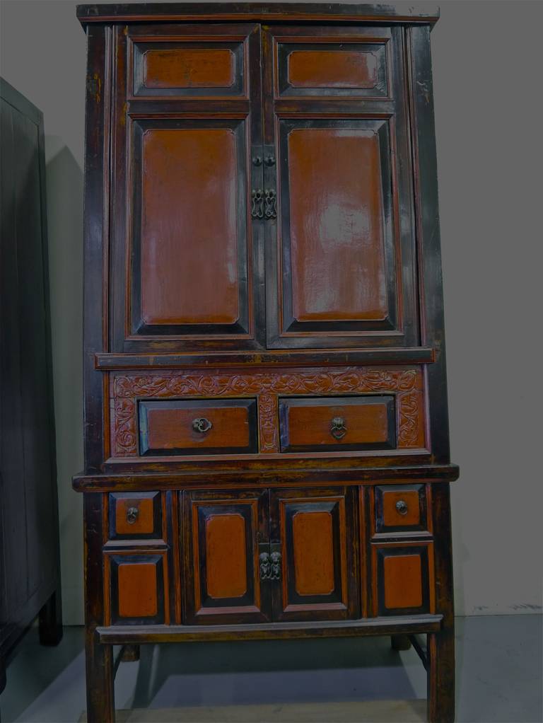 19th Century Storage Armoire from Southern China In Excellent Condition For Sale In Westport, CT