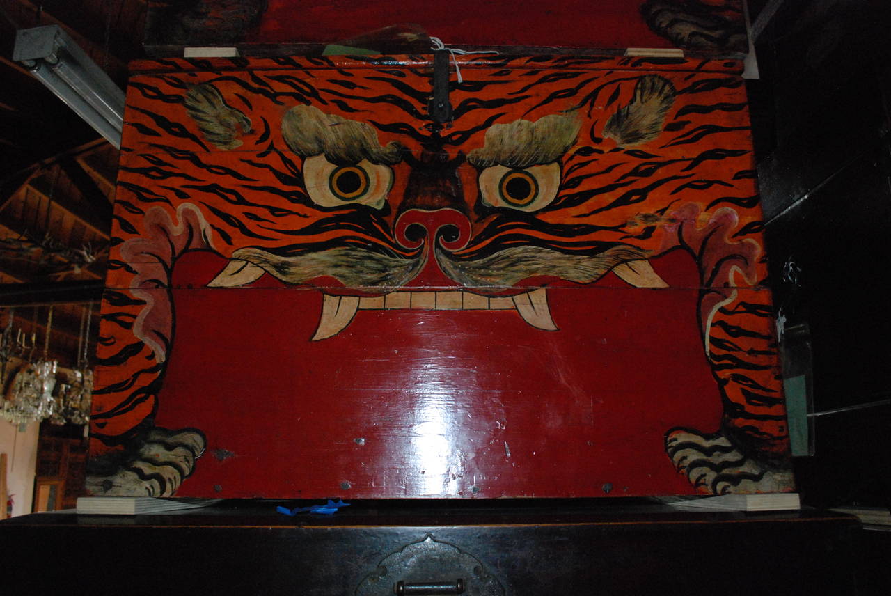 Mongolian Painted Tiger Trunks In Good Condition In Pasadena, CA