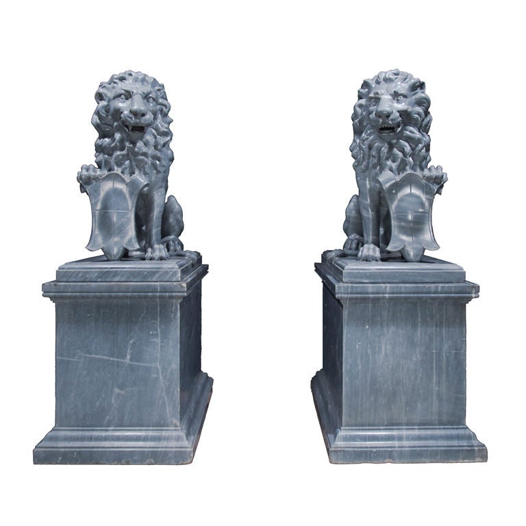 Italian Carved Marble Lions, circa 1900