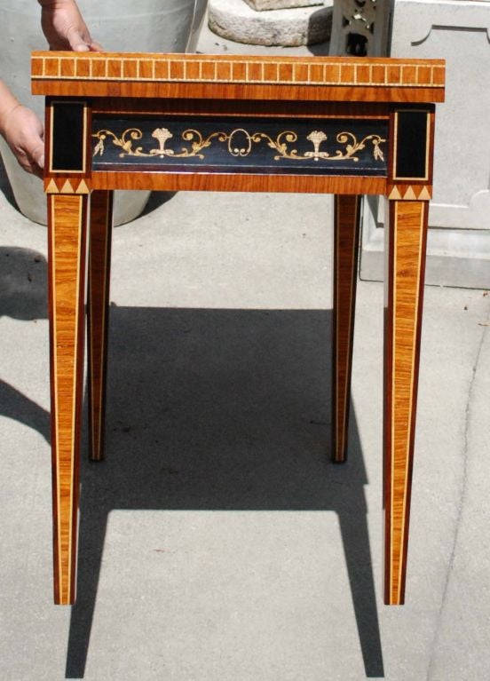 Louis XVI Style Inlaid Tray Table In Excellent Condition In Pasadena, CA