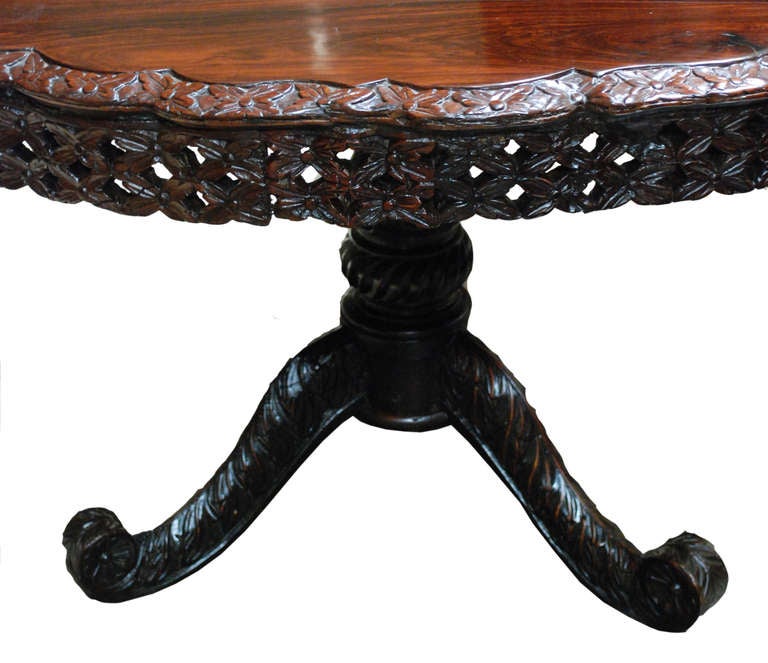 Indian 19th c. British Colonial Rosewood Round Table