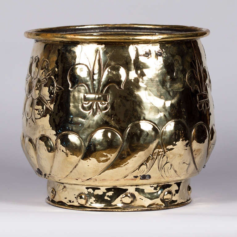 18th Century and Earlier Louis XIV Period Brass Jardiniere or Planter, 18th Century