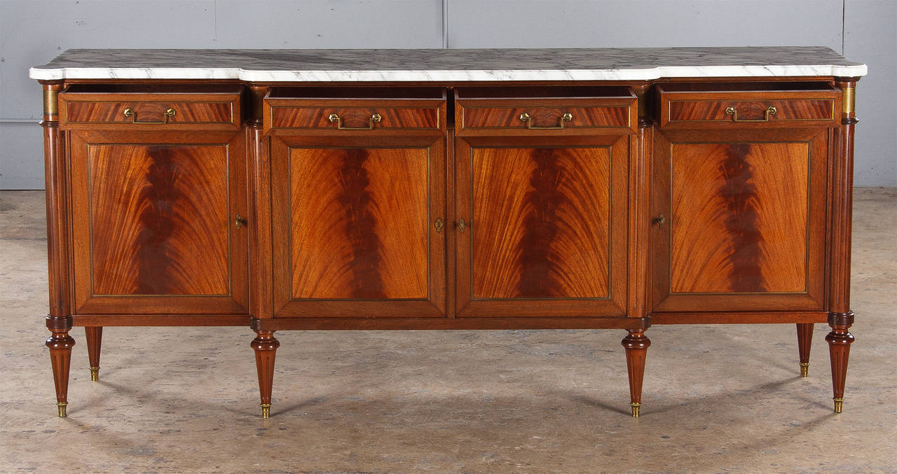 French Louis XVI Style Carrara Marble-Top Enfilade Buffet, 1940s In Good Condition In Austin, TX