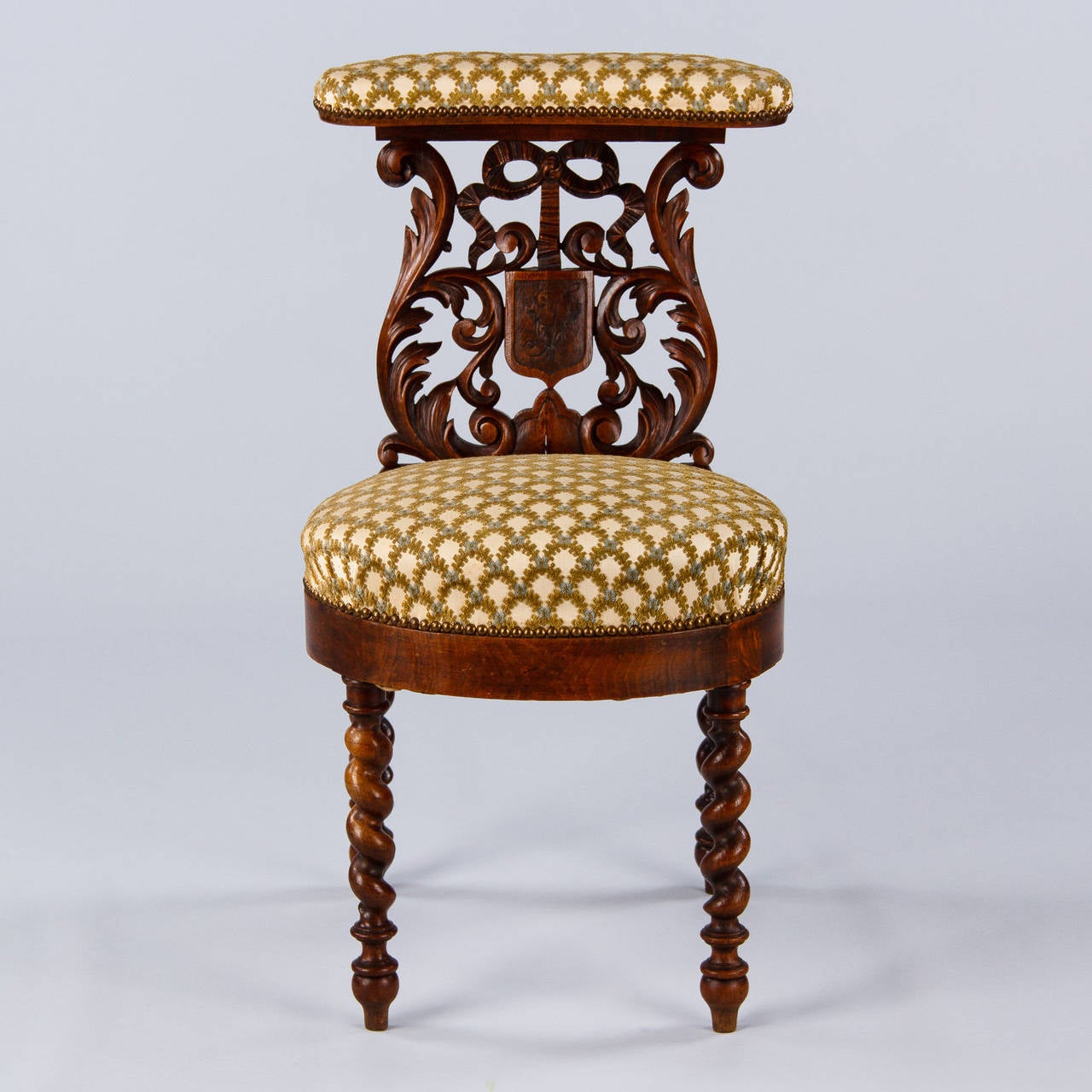 Sculpté Chaise de fumeur de style néo-renaissance française de la fin des années 1800