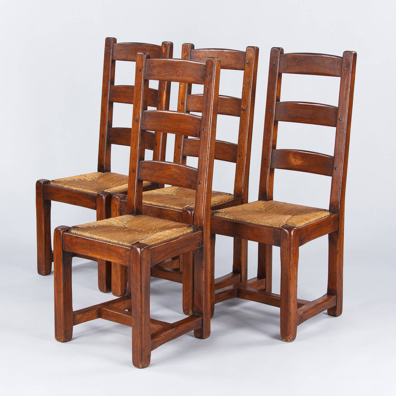 Set of Four Country French Oak Chairs with Rush Seats, 1940s In Good Condition In Austin, TX