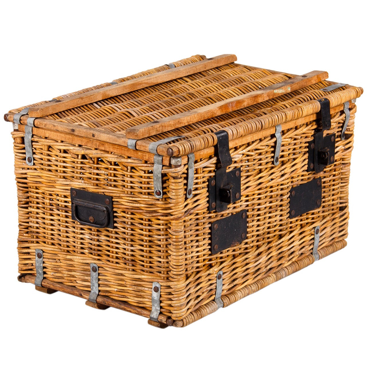 1920s French Wicker Travel Trunk